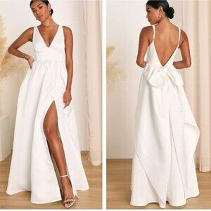 Lulu's Elegant White Wedding Dress